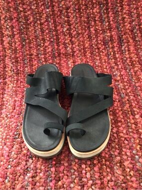 Merrell Women's Black Strappy Platform Slide Sandals - 9M